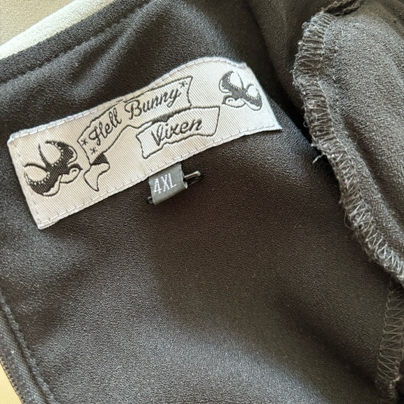 Hell Bunny Vixen Prep School Style Black Gray Short Sleeved w Bow Dress Size 4XL - Picture 9 of 9